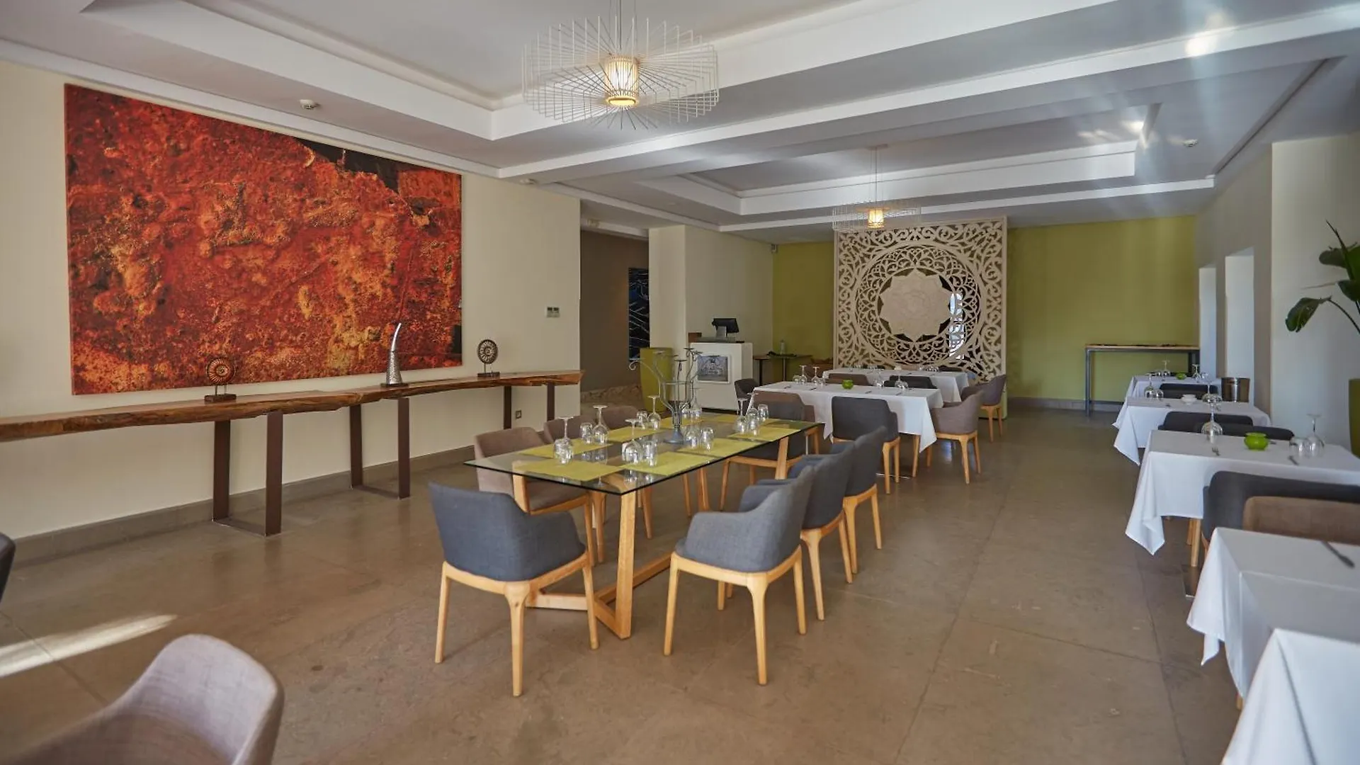 Ag Hotel & Spa Marrakech Ouled Hassoune 4*,